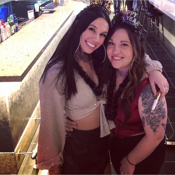 WINDSOR Sparkle tie crop top - Picture 2 of 7